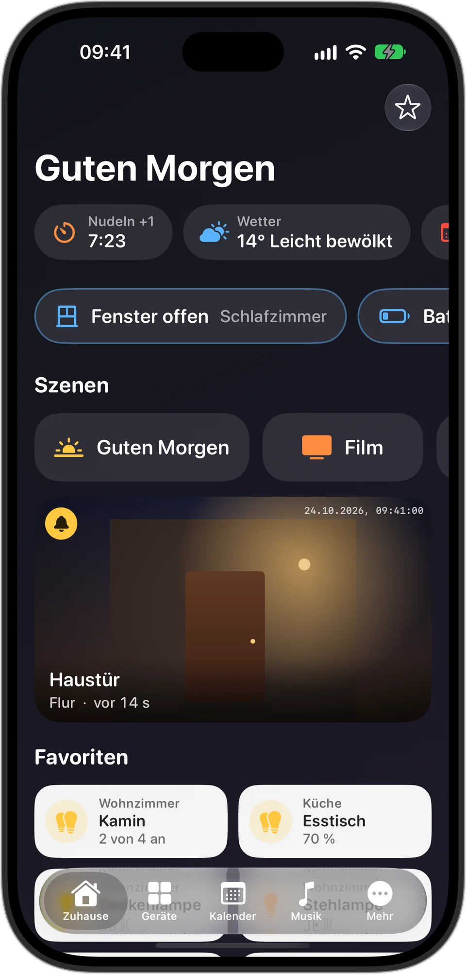 HomePanel auf dem iPhone: Übersicht mit Szenen, Türklingel und Favoriten